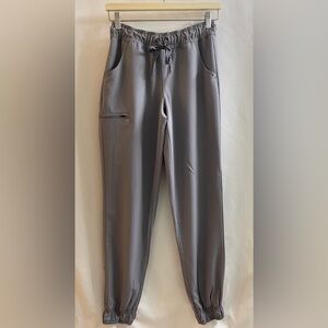 Women Essential 5 Pocket Joggers Gray Size Small Scrub Pants Regular Fit